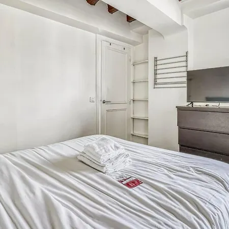 Latin Quarter & Pantheon Studio - Cityapartmentstay Apartamento *